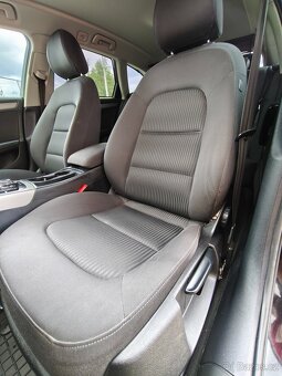 Audi A4 B8.5 Avant 2.0tdi 105kw,2xkola,3xklíč,NAVI,MANUÁL - 11