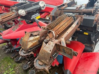 Skládací kukuřičný adaptér Gringhoff 6-řádkový pro sklízecí - 11