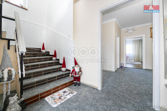 Prodej rodinného domu, 180 m², Staňkov, ul. Plzeňská - 11