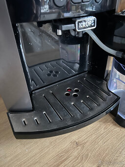 Kávovar Krups EA 819E Arabica Latte Quattro Force - TOP - 11