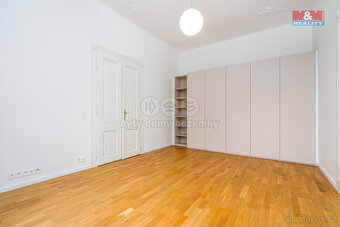 Prodej bytu 4+1, 141 m², Praha - Smíchov, ul. Zborovská - 11