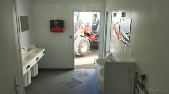 Sanitární / WC kontejner / 5xPisoár / 2xWC / Hezký stav - 11