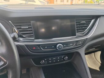 Opel Insignia 2.0 CDTi, 125kW, manuál - 11