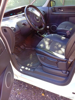 Renault GRAND ESPACE 2.0Ci,110kw,r.v. 2013,doklad CEBIE - 11