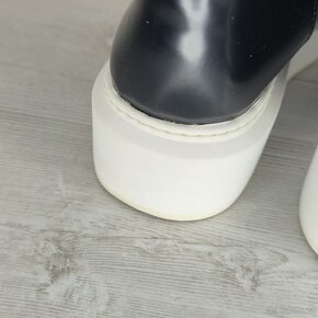 Kožené dámské zimní boty Calvin Klein, vel. 38 - 11