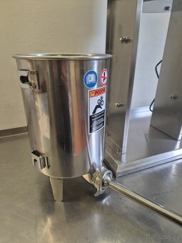 ELEKTRICKÁ PLNIČKA KLOBÁS 10 L dělo silná - 11