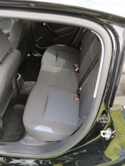 Peugeot 208 allure max.vybava - 11