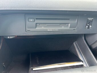 Škoda octavia 3 2.0 tdi 110kw 4x4 - 11