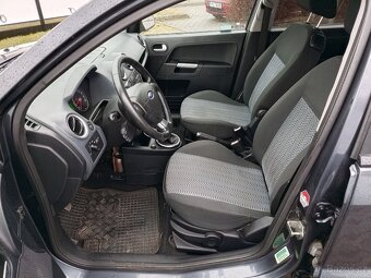 Ford Fusion 1.6 TDCi - 11