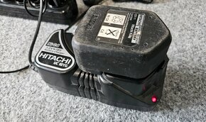 Hitachi aku nářadí-vrtačky, světlo a nabíječka,xiaomi vysava - 11
