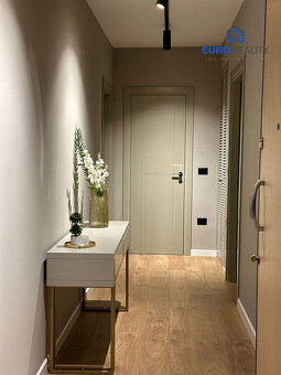 Prodej, byt 2+kk, 90 m2, Durrës-Plazh, Albánie - 11