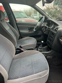 Peugeot 406 2,0HDi - 11