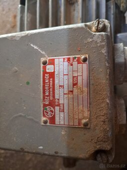 ELEKTROMOTORY  3fáz/400V + převodovka - 11