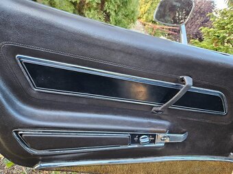 Chevrolet Corvette C3 - 11