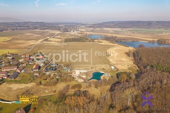 Prodej pozemků 5615 m2 - Ujkovice, ev.č. 02112 - 11