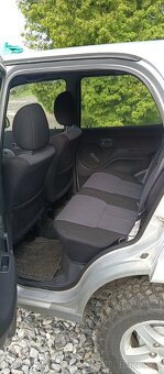 Daihatsu Terios - 11