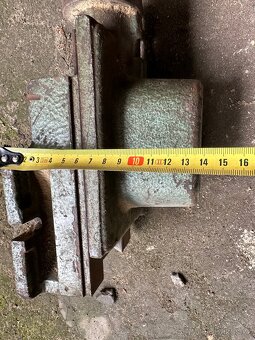 Suport, kuličkový posuv,univerzala 250,160,130 - 11