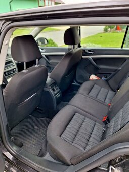 Škoda Octavia 1.6tdi - 11