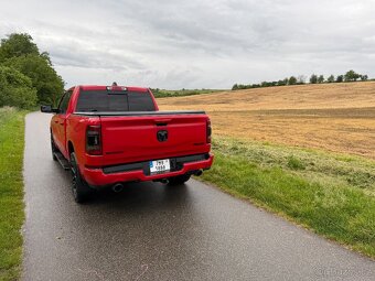 DODGE RAM 1500 V8 SPORT 4x4 2022 DPH - 11