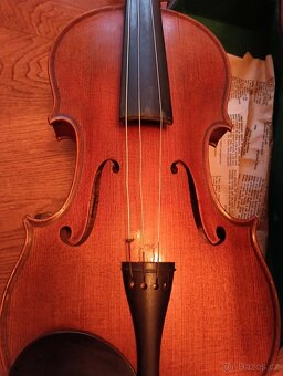 Staré housle - 11