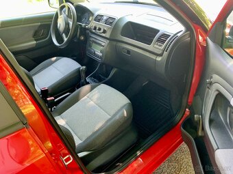 škoda fabia kombi 1.2 44kw 2010 141tkm HEZKÁ - 11