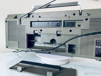 Radiomagnetofon Sharp GF 7500, rok - 11
