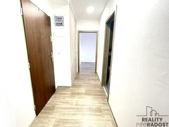 Pronájem bytu 2+kk v Olomouci, 1. patro, Olomouc, Tř. Míru - - 11