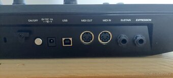 AKAI ADVANCE 25 - 11