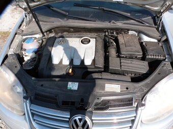 Volkswagen Jetta 1.9 tdi - 11