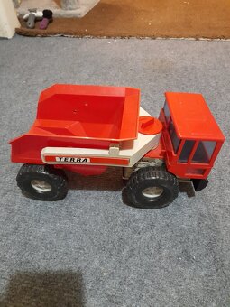 Retro auticka - 11