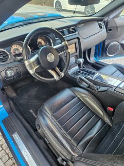 Ford Mustang 5.0 GT/CS 307 kW,2012 automat, naj. 150.000 km - 11
