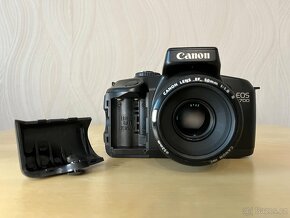 Kinofilmová zrcadlovka Canon EOS 700 + Canon EF 50mm f1.8 - 11