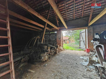 Prodej rodinného domu, 2656 m², Leština - 11