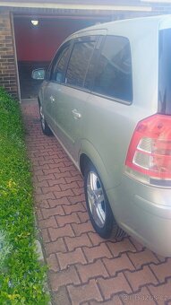 Opel Zafira B 1.7 cdti diesel rok 2013 - 11