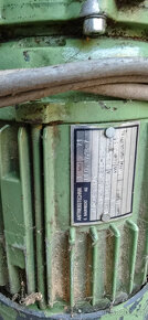 Elekrto motor s převodovko - 11