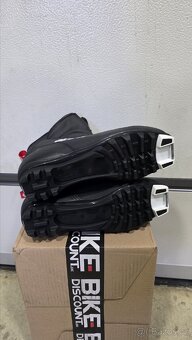 Alpine běžecké  boty vel. 42 a 44 - 11