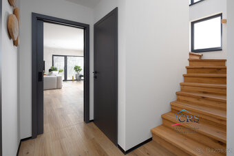 RD 4+kk/T, parkování pro 2 auta, Nová ves pod Pleší - 11