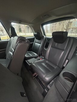 VOLVO XC90 2.4D5 147KW 4x4 -7MÍST-AUT-KŮŽE-TAŽNÉ-DPH-156Tkm - 11