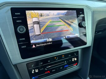 Volkswagen Passat B8 2.0TDi r.v. 2022 manuál Navi led - 11