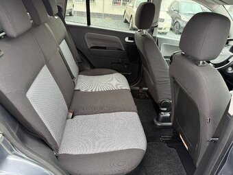 Ford Fusion Plus 1.6i 74Kw - 11