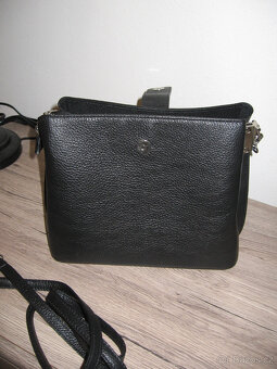 ELEGANTNI KOŽENA KABELKA ŠEDA NEBO ČERNA - NOVE - 11