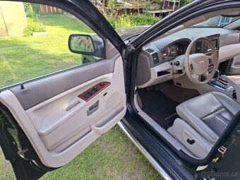 JEEP GRAND CHEROKEE 5.7 HEMI - NOVÁ STK - LPG - 11