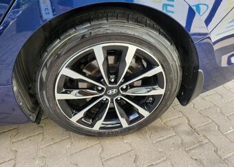 Hyundai i40 1.6.-DPH-AUTOMAT-KAMERA-NAVI - 11