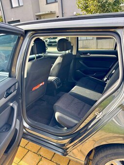 Volkswagen Passat B8, 2.0 TDI, 110 kW, registrace 2017 - 11