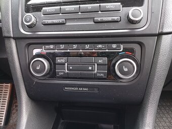 VW Golf 6 combi 2,0 103 kw 1.majitel z Německa serviska - 11