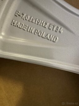 Original zimni Audi Q5 SQ5 r19 235/55/19 95% - 11