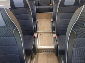 Mercedes-Benz Sprinter 517 22+1+1 - 11