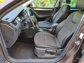 Škoda Octavia III Combi 1,4 TSI LED,Xenon,Navi,Keyless,Webas - 11