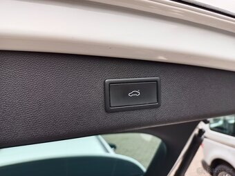 Seat Leon SP 2.0TDI 110kW FR-Line ACC - záruka Autodraft - 11