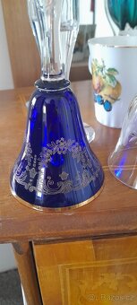 Hrnky, zvonky, svícny křišťálové - 11